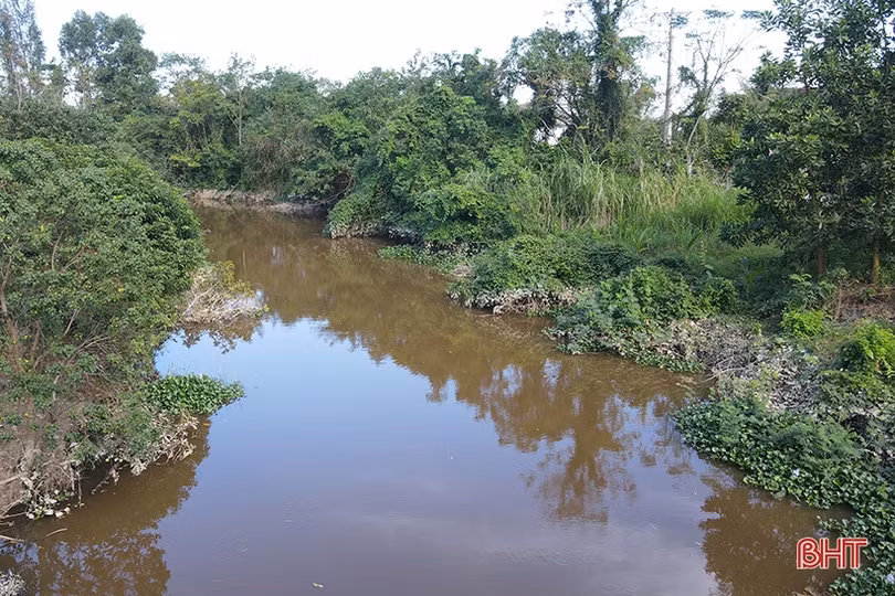 Sớm tu sửa cầu, nạo vét sông Nhe để thoát cảnh ngập lụt