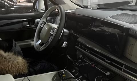Hyundai Santa Fe 2024 lộ ảnh nội thất sang trọng như Grandeur