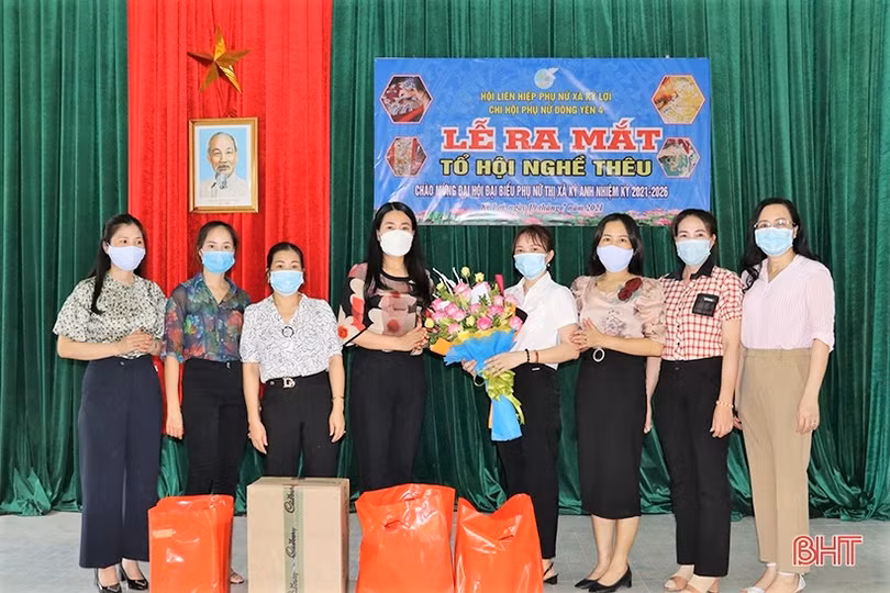 Người phụ nữ vùng giáo đồng hành cùng chị em khó khăn 