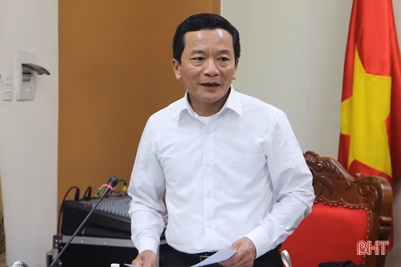 Ban Kinh tế - Ngân sách làm việc với một số sở, ngành về nội dung trình Kỳ họp thứ 11, HĐND tỉnh