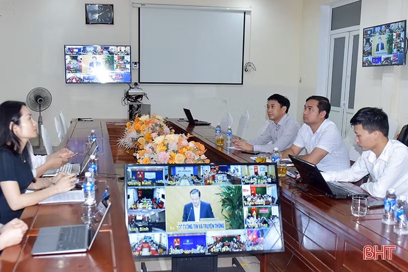 Thực hiện các chương trình mục tiêu quốc gia trong lĩnh vực thông tin và truyền thông