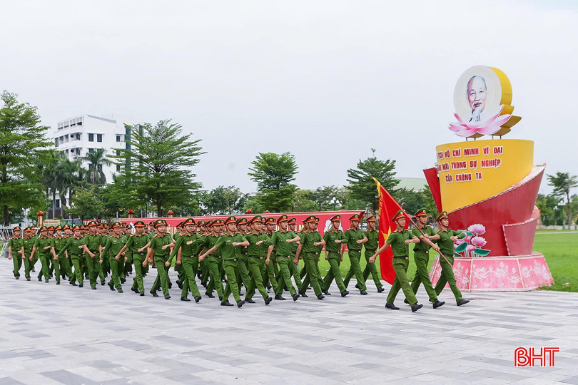 Công tác điều lệnh, quân sự, võ thuật luôn được Đảng ủy, Ban Giám đốc Công an tỉnh Hà Tĩnh quan tâm. bqbht_br_cong-an-ha-tinh-3.jpg
