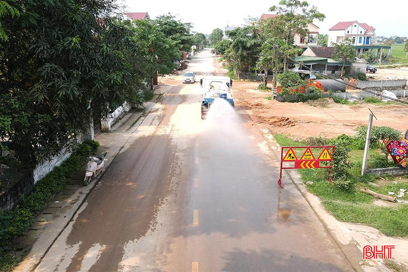 Hà Tĩnh yêu cầu chủ đầu tư chỉ đạo nhà thầu phải khắc phục sửa chữa kịp thời các hư hỏng, đảm bảo ATGT trong quá trình sử dụng. cao-toc-bac-nam-3.jpg