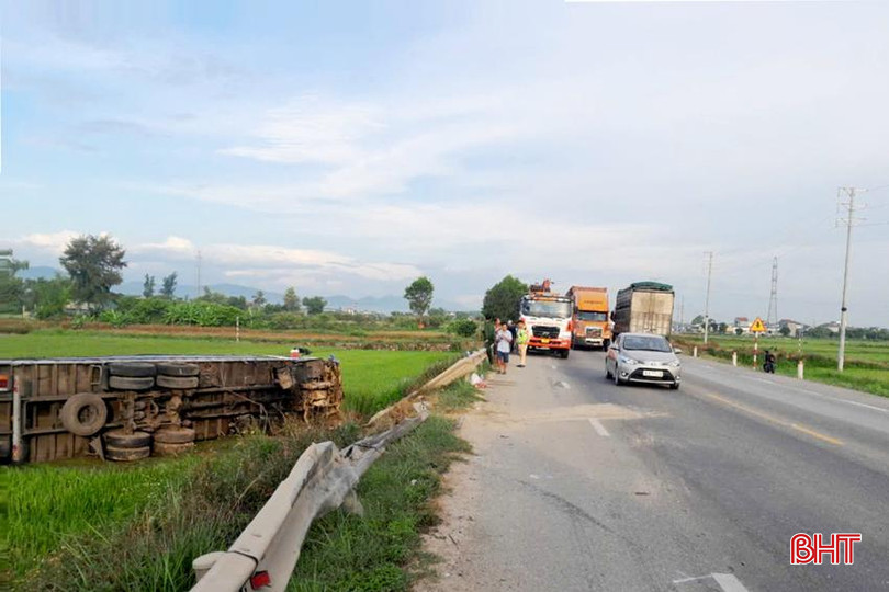 DT z5733706788439_de55fcfae3a08b867ca6b15eb5bf7211.jpg