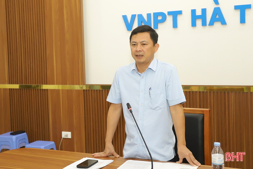 Phó Chủ tịch UBND tỉnh Lê Ngọc Châu yêu cầu các đơn vị, địa phương tập trung ứng phó bão số 6 và mưa lớn do bão gây ra. bao-so-6-03-892-9577.jpg
