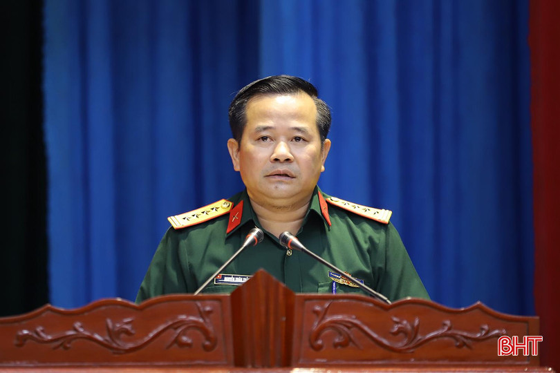 Đại tá Nguyễn Xuân Thắng – Chỉ huy trưởng Bộ CHQS tỉnh phát biểu tại hội nghị. quan-su-6.jpg