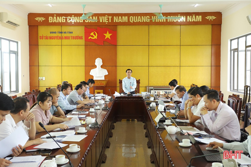 Sở TN&MT tổ chức cuộc họp lấy ý kiến góp ý đối với dự thảo các quyết định thi hành Luật Đất đai 2024 trên địa bàn Hà Tĩnh. luat-dat-dai-4.jpg