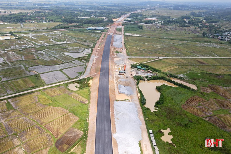 Tuyến cao tốc Bãi Vọt - Hàm Nghi đoạn qua huyện Thạch Hà. bqbht_br_cao-toc-bac-nam.jpg