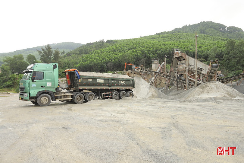 Cẩm Xuyên thực hiện khá tốt các quy định pháp luật trong quản lý, khai thác và sử dụng khoáng sản làm VLXD thông thường. khoang-san-966-2430.jpg