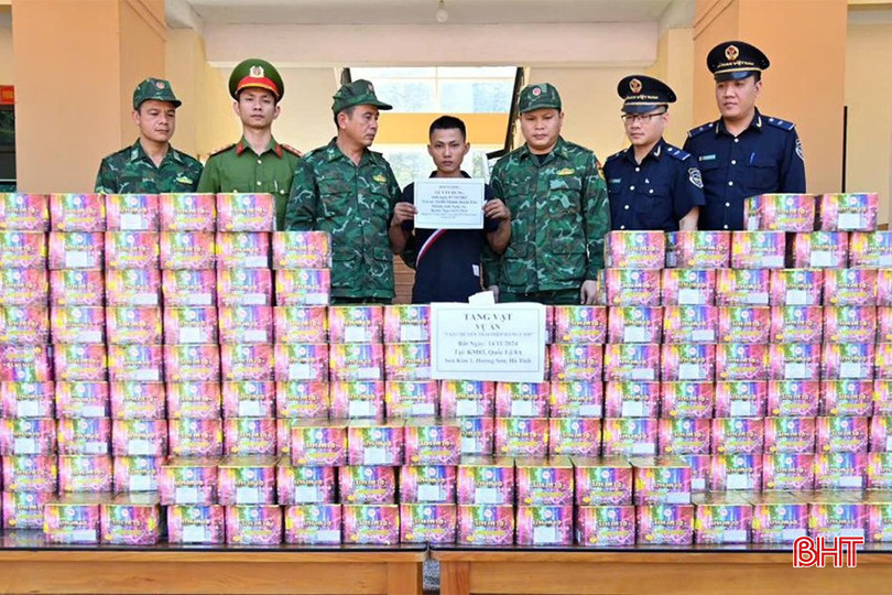 Lực lượng chức năng Hà Tĩnh phối hợp nhuần nhuyễn trong đấu tranh phòng ngừa pháo lậu. bqbht_br_phao-lau.jpg