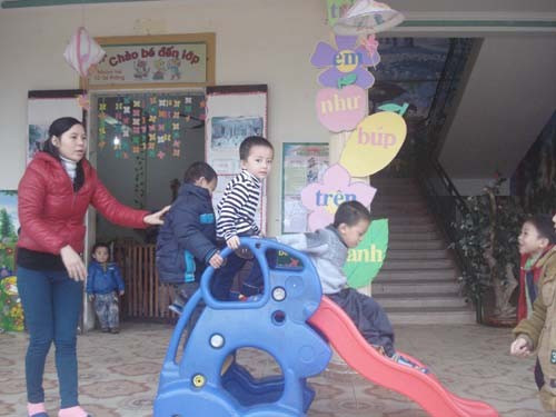 Vui với cầu trượt