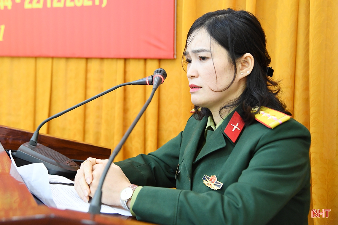 Chủ tịch UBND tỉnh gặp mặt, trao sổ tiết kiệm cho thân nhân liệt sĩ Đoàn Kinh tế - Quốc phòng 337