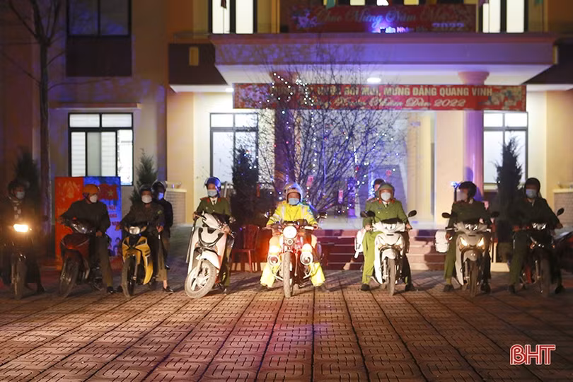 Tuần tra khép kín địa bàn, phát hiện 3 trường hợp đốt pháo trái phép ở Nghi Xuân