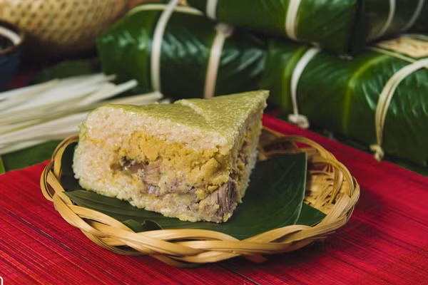 Người bệnh đái tháo đường có ăn được bánh chưng?