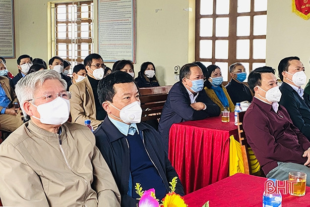 TX Hồng Lĩnh tổ chức tết trồng cây mừng xuân Nhâm Dần 2022