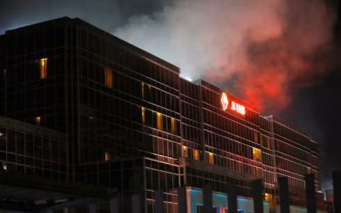 the gioi ngay qua ha vien nhat thong qua luat cho phep nhat hoang thoai vi