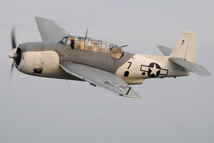 kham pha suc manh cua may bay chien dau avenger cua my