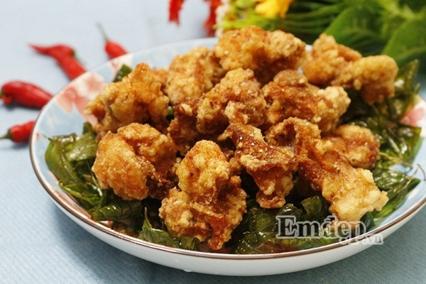 mon ngon cuoi tuan ga chien xoc muoi ot gion cay an 1 muon an 10