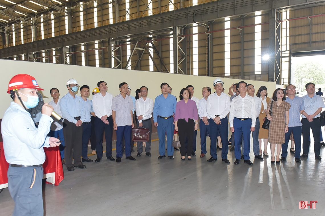 Tổng cục Thống kê kiểm tra một số dự án, doanh nghiệp tại Hà Tĩnh
