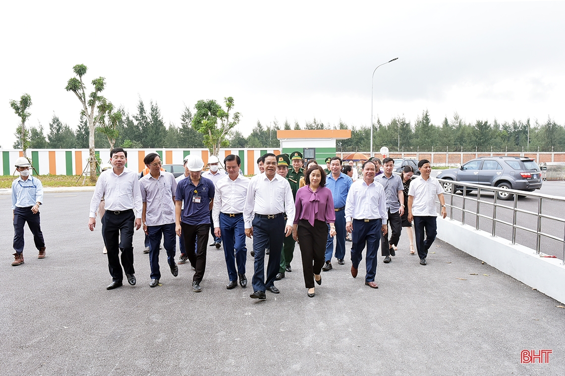 Tổng cục Thống kê kiểm tra một số dự án, doanh nghiệp tại Hà Tĩnh
