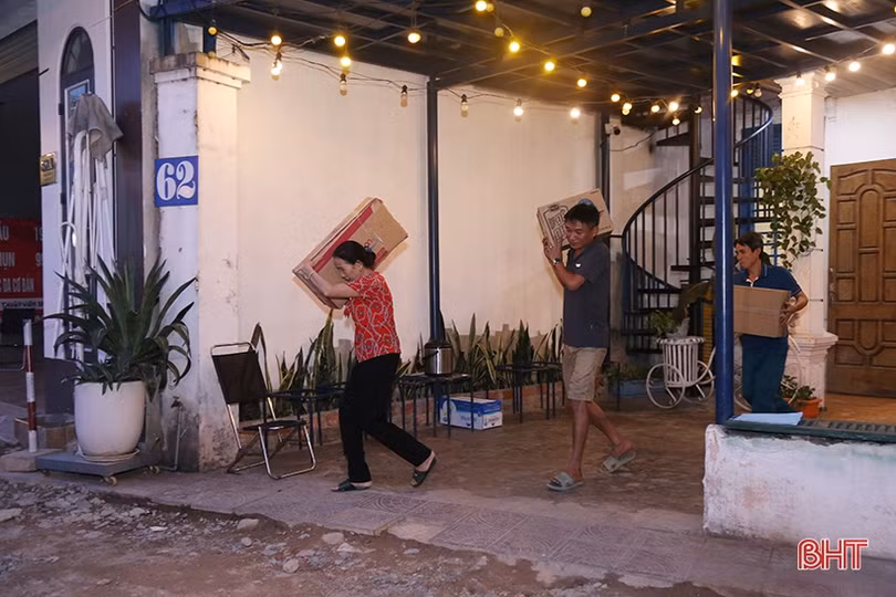 Tổ liên gia ở Hà Tĩnh diễn tập phòng cháy, chữa cháy trong đêm