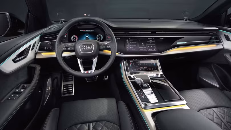 Audi Q8 2024 ra mắt, giá từ 93.000 USD