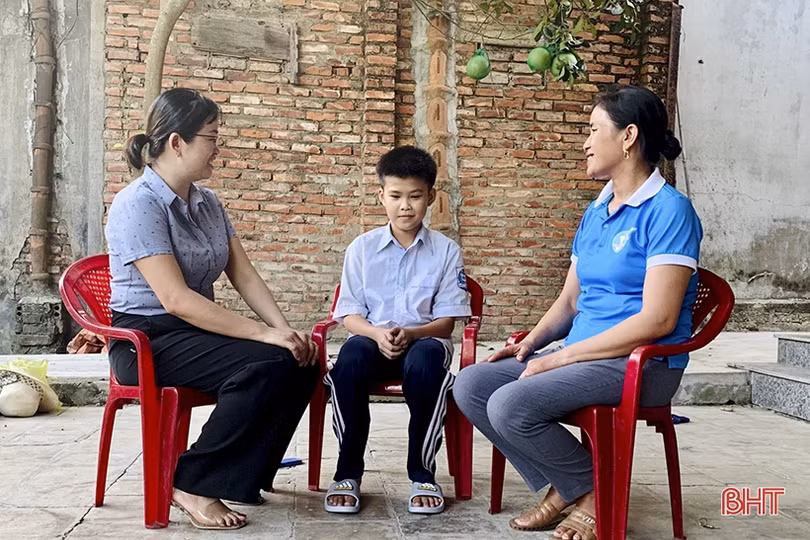 Các cấp hội phụ nữ Hà Tĩnh vận động hơn 300 triệu đồng hỗ trợ học sinh khó khăn