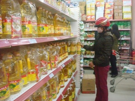 Siêu thị Co.opMart tại TP Hà Tĩnh là địa chỉ có bán trên 16.000 mặt hàng Việt, chiếm tỷ lệ trên 90%. Siêu thị Co.opMart tại TP Hà Tĩnh là địa chỉ có bán trên 16.000 mặt hàng Việt, chiếm tỷ lệ trên 90%.