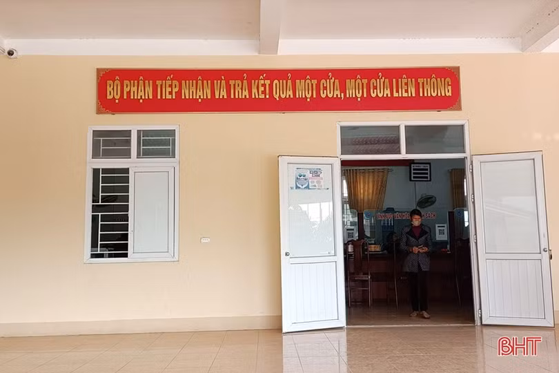 Khai trừ khỏi Đảng một công chức tư pháp ở Thiên Cầm