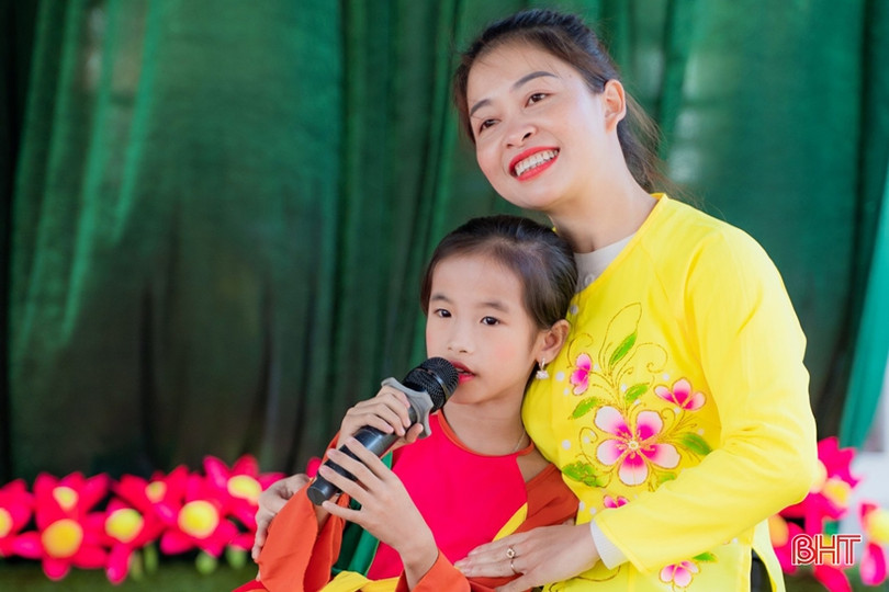Đặc sắc chương trình “Lễ hội văn hóa Việt Nam” của học sinh Thạch Hà
