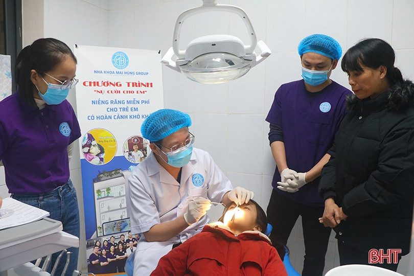 20 trẻ em nghèo huyện Kỳ Anh được khám, tư vấn và niềng răng miễn phí