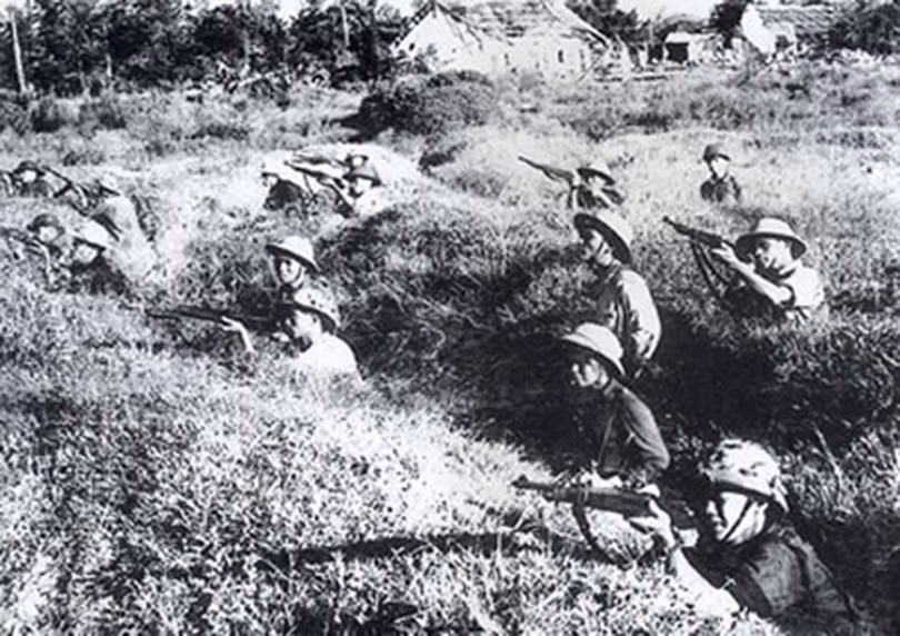 Vang mãi khúc quân hành