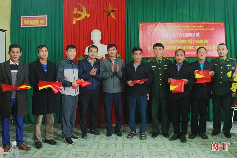 Tuyên truyền, phổ biến pháp luật cho hơn 1.850 ngư dân Nghi Xuân