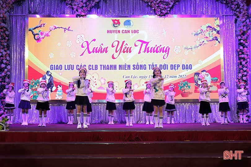 Mang xuân yêu thương đến trẻ em có hoàn cảnh khó khăn ở Can Lộc