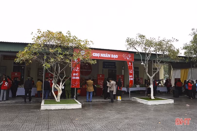 Hội chữ thập đỏ các cấp ở Hà Tĩnh đăng ký huy động 7,4 tỷ đồng cho chương trình “Tết nhân ái”