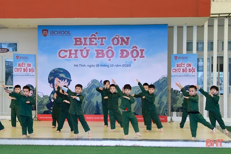 Học sinh mầm non iSchool Hà Tĩnh hào hứng trải nghiệm cùng Chương trình “Biết ơn chú bộ đội”
