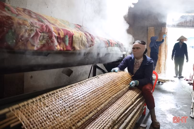 “Thủ phủ” bánh đa nem Hà Tĩnh tất bật vào vụ tết