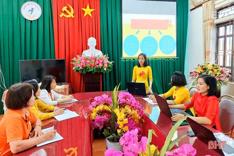 Thúc đẩy đổi mới phương pháp giảng dạy từ cuộc thi giáo viên dạy giỏi cấp cơ sở ở Hà Tĩnh