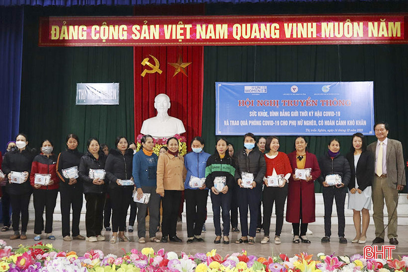 Trang bị kiến thức chăm sóc sức khỏe hậu COVID-19 cho phụ nữ Can Lộc