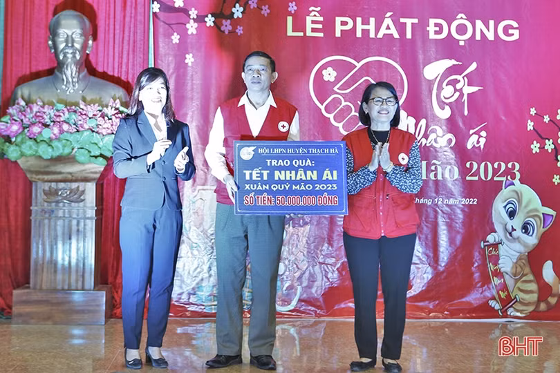 Hội chữ thập đỏ các cấp ở Hà Tĩnh đăng ký huy động 7,4 tỷ đồng cho chương trình “Tết nhân ái”