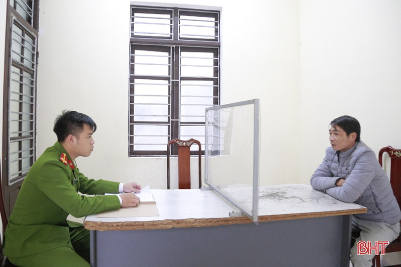 Thạch Hà: Khởi tố đối tượng châm lửa đốt xe máy, chống người thi hành công vụ