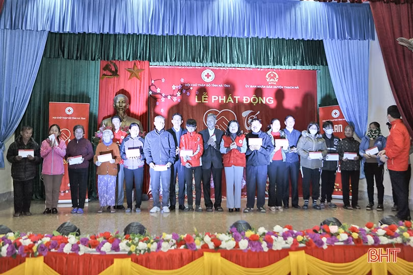 Hội chữ thập đỏ các cấp ở Hà Tĩnh đăng ký huy động 7,4 tỷ đồng cho chương trình “Tết nhân ái”
