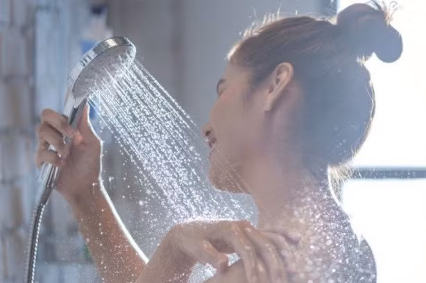 6 việc nên làm khi tắm nước nóng trong mùa lạnh