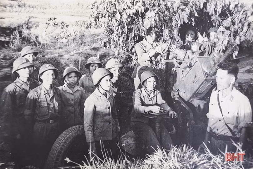 Vang mãi khúc quân hành