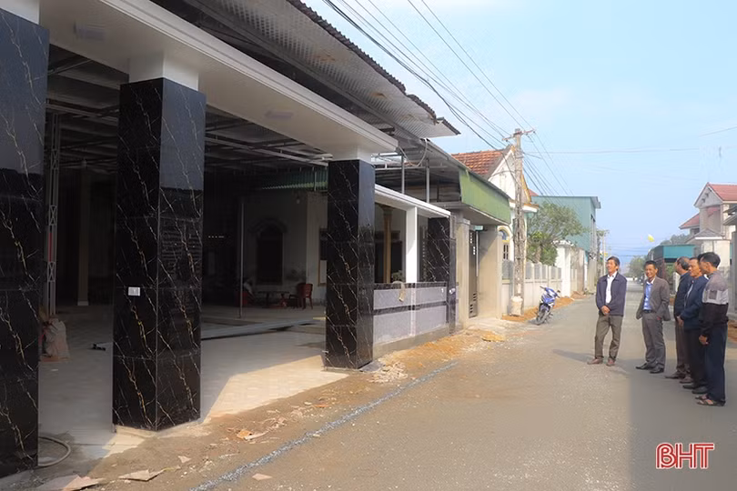 Xóm đạo Cử Lâm “thay áo mới”...