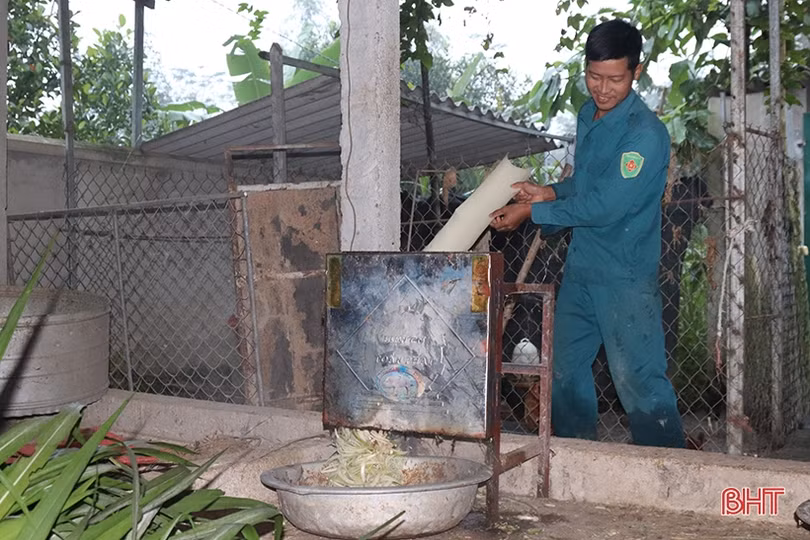 Nông dân Hương Sơn tích cực chăm hươu chờ hái “lộc”