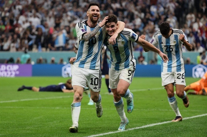 Quả phạt đền ở trận Argentina - Croatia gây tranh cãi