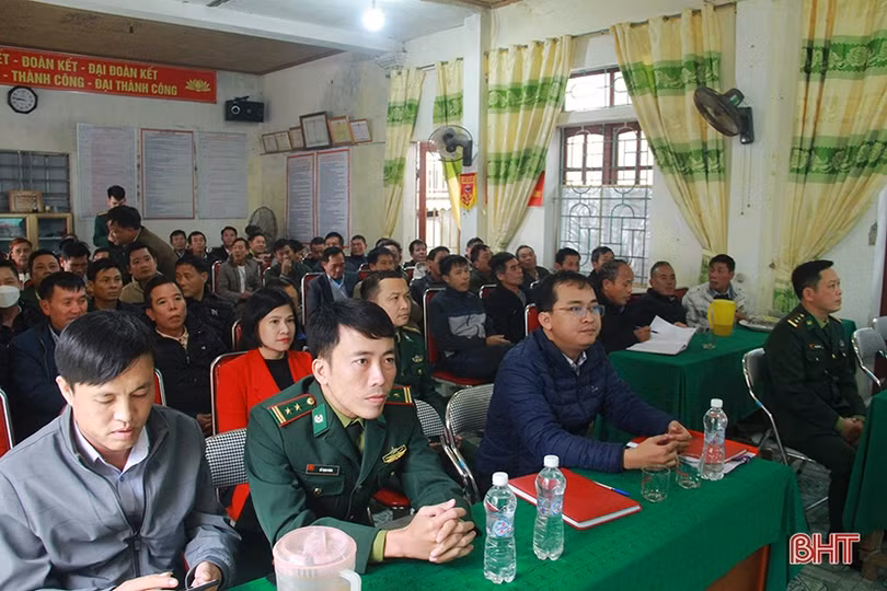 Tuyên truyền, phổ biến pháp luật cho hơn 1.850 ngư dân Nghi Xuân