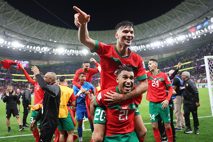Pháp vs Morocco: Cuộc chiến của 2 kẻ từ chối… cầm bóng