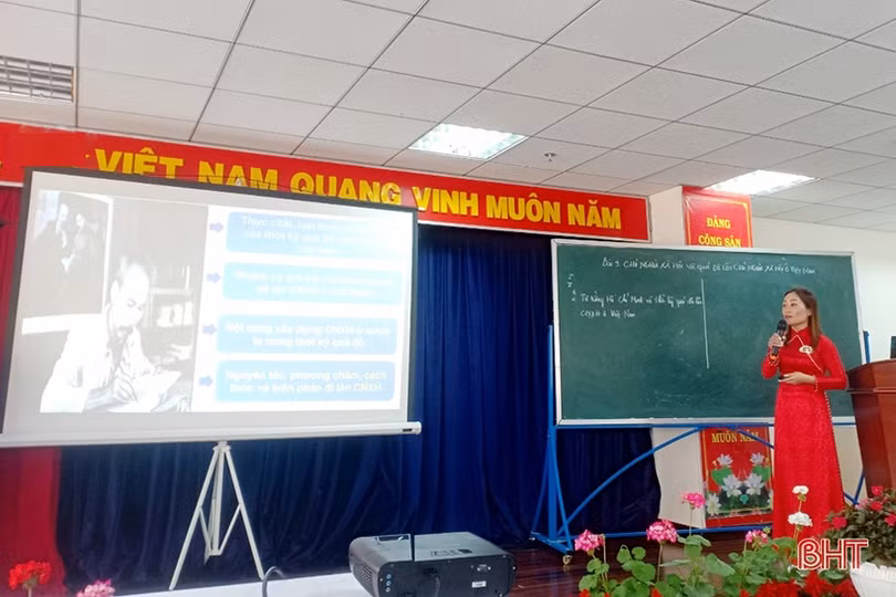 Thí sinh Hà Tĩnh đạt giải ba Hội thi Giảng viên lý luận chính trị giỏi toàn quốc